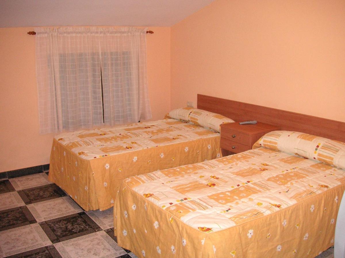 El Torreon Del Miguelete Hotel Miguel Esteban Buitenkant foto